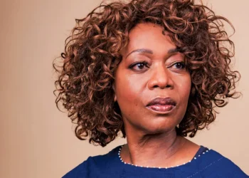 Alfre Woodard